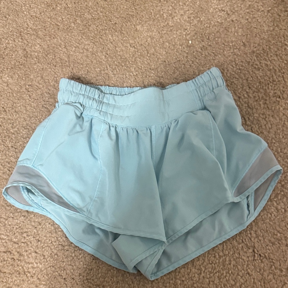 Lululemon hotty hot